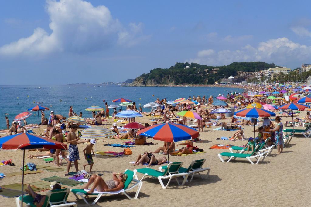 Sant Jordi Plaza Espana Lloret de Mar Quarto foto